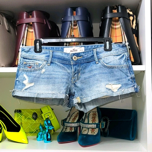 Hollister Pants - Jean shorts